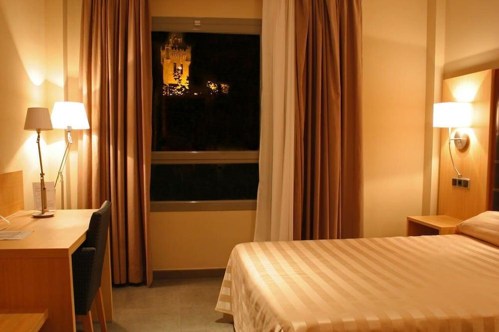 Hotel Salvevir Ejea De Los Caballeros Exteriör bild